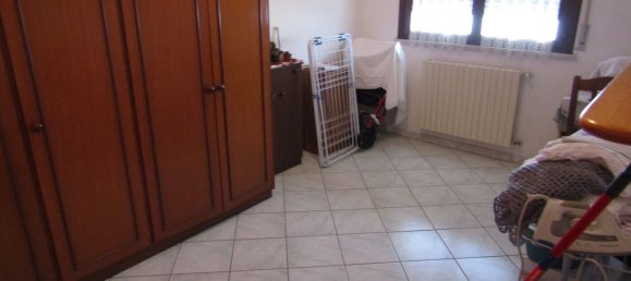 5 rooms Apartment in Vigarano Mainarda, Italy No. 183347 5