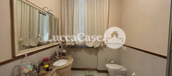 8 rooms Villa in Capannori, Italy No. 143016 9