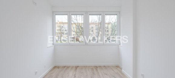 2 bedrooms Apartment in Lisbon, Portugal No. 12607 18