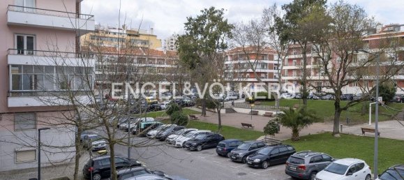 2 bedrooms Apartment in Lisbon, Portugal No. 12607 22