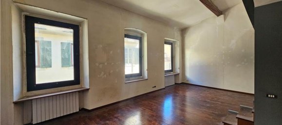 4 Schlafzimmer Doppelhaus in Florence, Italy, Nr. 338665 3