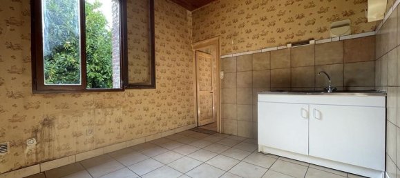 2 bedrooms House in Saint-Germain-sur-Bresle, France No. 254927 7