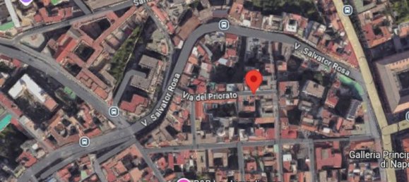 3 rooms Apartment in Naples, Italy No. 12018 3