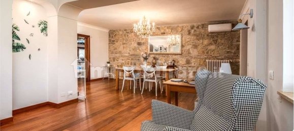 4 bedrooms Villa in Scandiano, Italy No. 309224 10