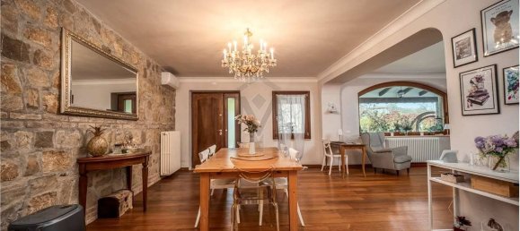 4 bedrooms Villa in Scandiano, Italy No. 309224 11