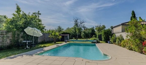 3 Schlafzimmer Haus in Coutras, France, Nr. 277110 8