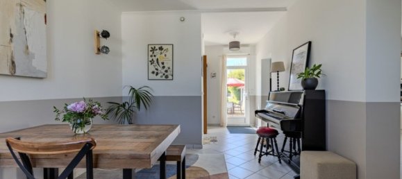 3 Schlafzimmer Haus in Coutras, France, Nr. 277110 2