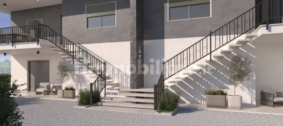 3 Schlafzimmer Villa in Udine, Italy, Nr. 301345 2