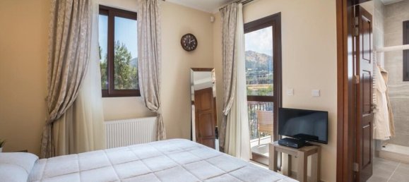 4 غرف نوم فيلا في Paphos, قبرص رقم 25452 8