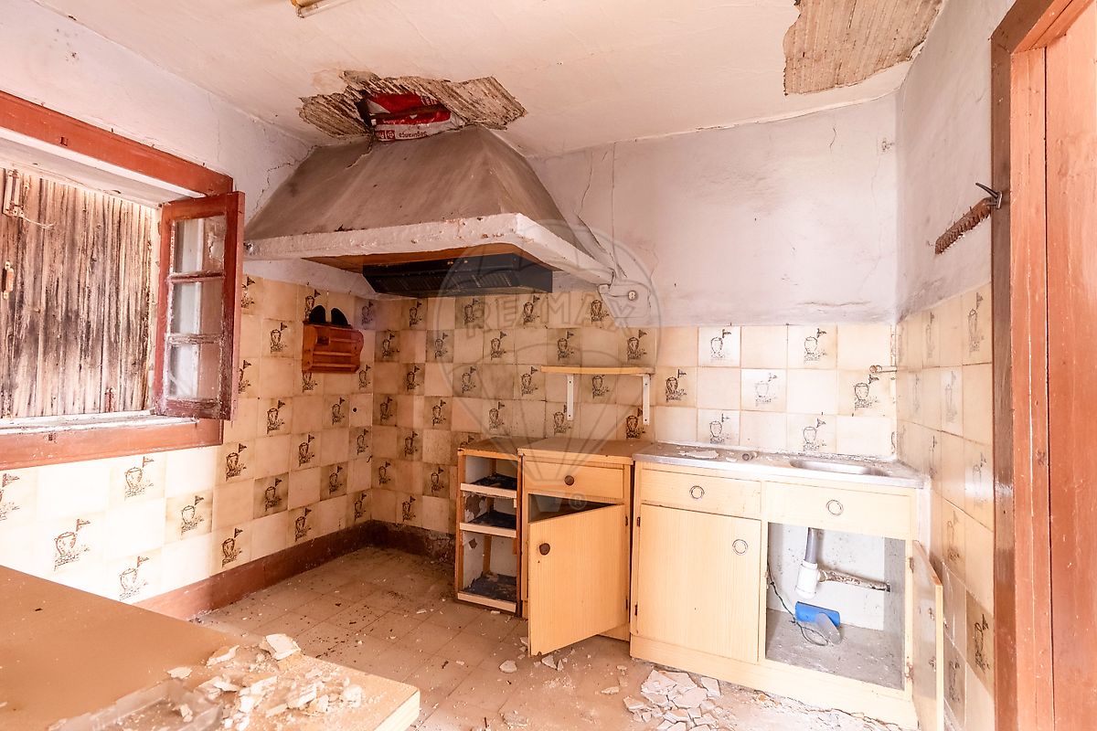 5 bedrooms House in Penafiel, Portugal No. 20639