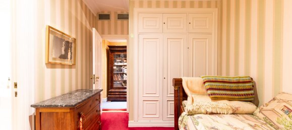 4 bedrooms Apartment in Madrid, Spain No. 153621 20