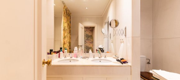 4 bedrooms Apartment in Madrid, Spain No. 153621 6