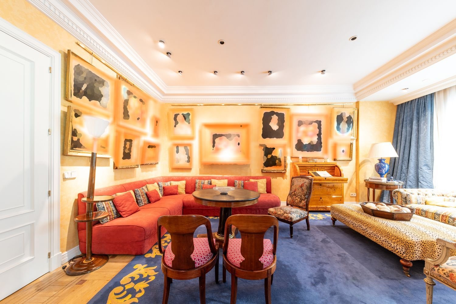 4 bedrooms Apartment in Madrid, Spain No. 153621