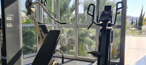 4 غرف نوم فيلا في Agios Tychonas, Cyprus رقم 68603 12