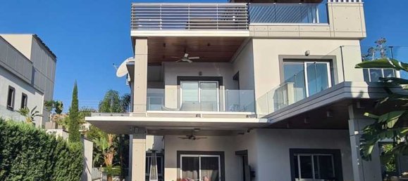 4 غرف نوم فيلا في Agios Tychonas, Cyprus رقم 68603 6