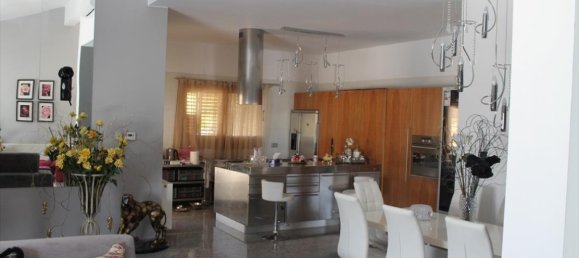 4 chambres Villa à Limassol, Cyprus No. 12597 9