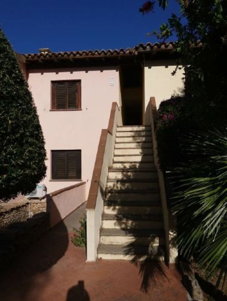 3 Schlafzimmer Doppelhaus in Olbia, Italy, Nr. 325578