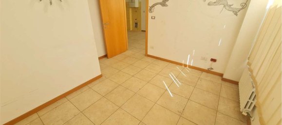 2 rooms Apartment in Ancona, Italy No. 159640 9