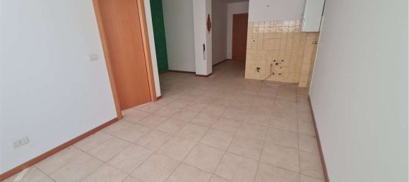 2 rooms Apartment in Ancona, Italy No. 159640 14