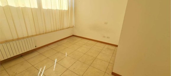 2 rooms Apartment in Ancona, Italy No. 159640 8