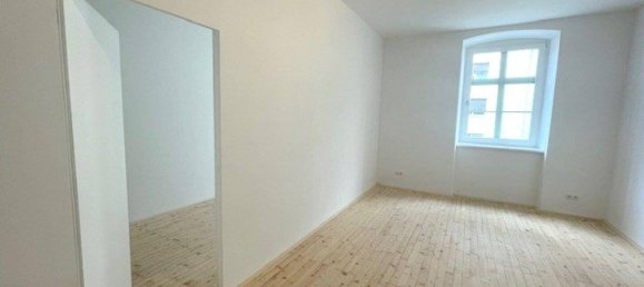 2 rooms Apartment in Innsbruck-Stadt, Austria No. 194259 3