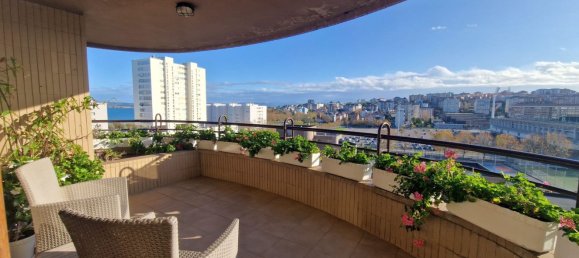 4 bedrooms Apartment in Santander, Spain No. 153154 2
