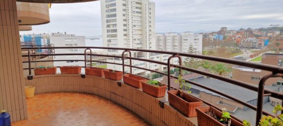4 bedrooms Apartment in Santander, Spain No. 153154 4
