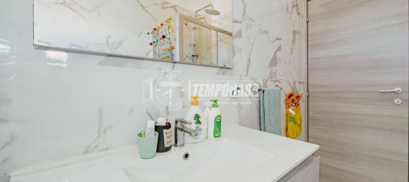 Apartamento T1 em Pavia, Italy N.º 309437 9
