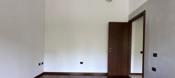 2 chambres Appartement à Bologna, Italy No. 371484 8