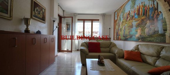 2 bedrooms Apartment in Rome, Italy No. 218743 4