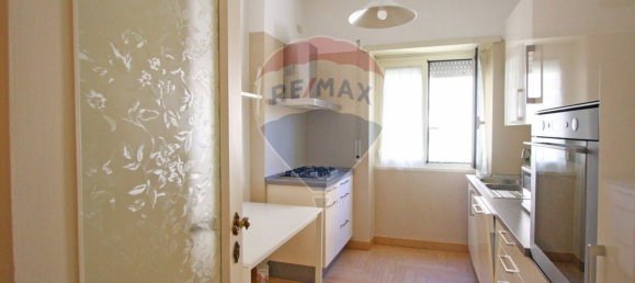 3 rooms Apartment in Rome, Italy No. 52570 47