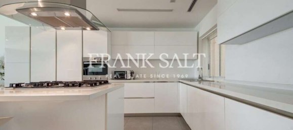 Apartamento T3 em Ta' Xbiex, Malta N.º 8621 4