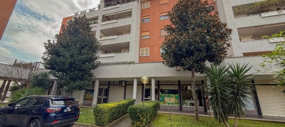 160m² Commercial property in Rome, Italy No. 158197 23