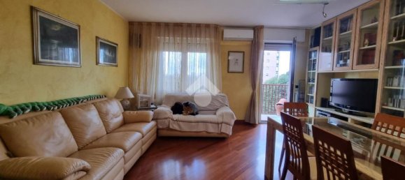 4 rooms Apartment in Milan, Italy No. 336892 4