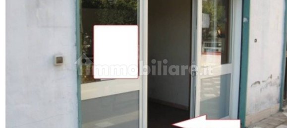 5 rooms Commercial property in Melito di Napoli, Italy No. 270448 5
