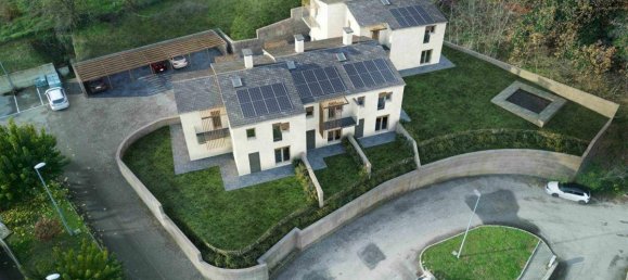 2 bedrooms House in Monteriggioni, Italy No. 1601 12