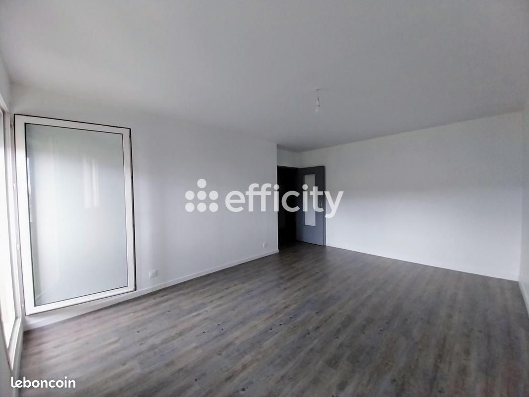 2 Schlafzimmer Wohnung in Luce, France, Nr. 158375