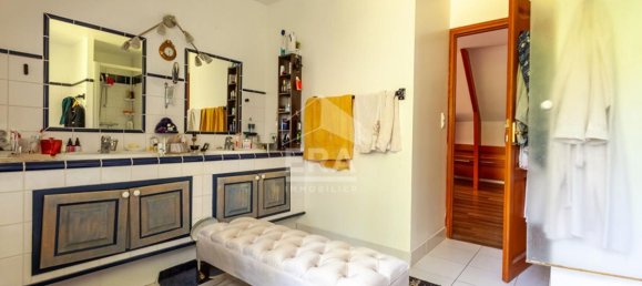 Casa de 3 dormitorios en Beynes, France No. 327088 9