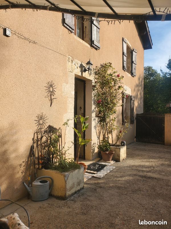 3 bedrooms House in Occitanie, France No. 288135