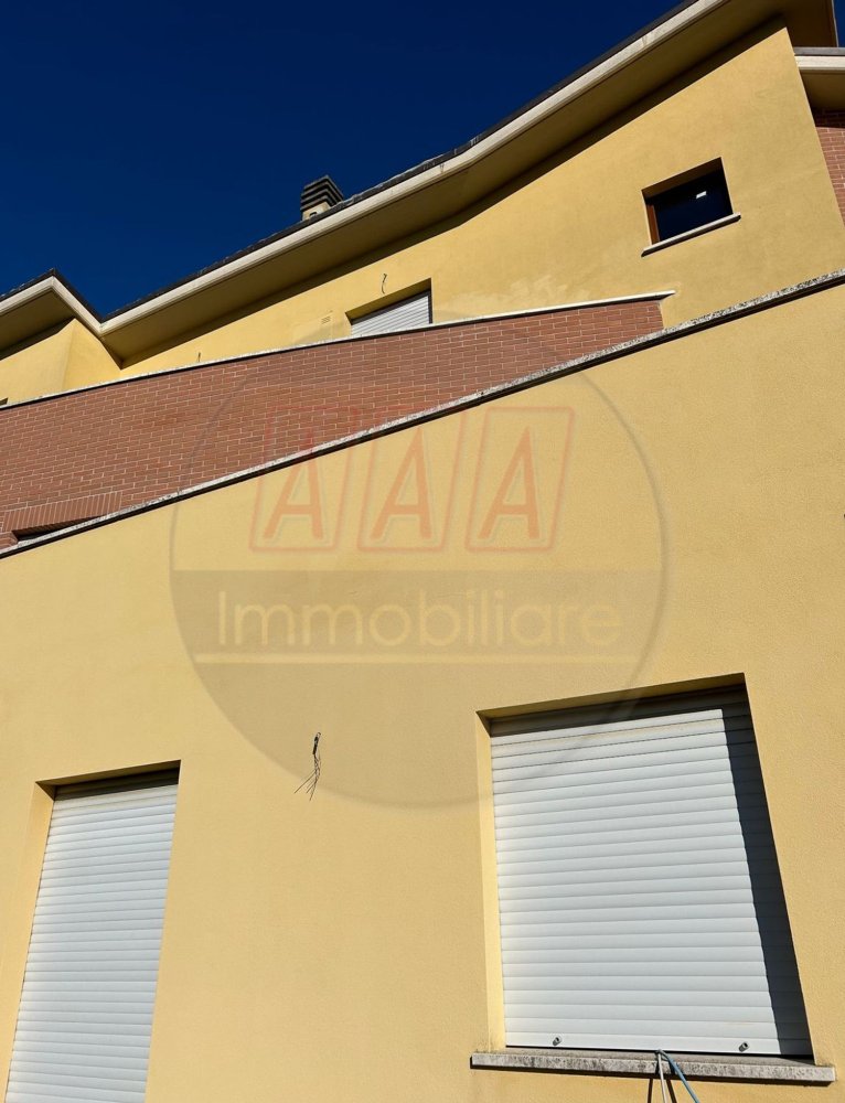 4 rooms Duplex in Arezzo, Italy No. 175798