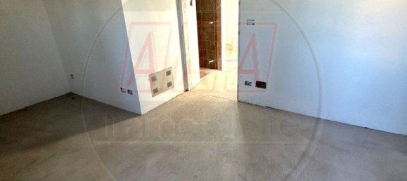 4 rooms Duplex in Arezzo, Italy No. 175798 9