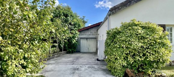 3 Schlafzimmer Haus in Charmont, France, Nr. 100106 11