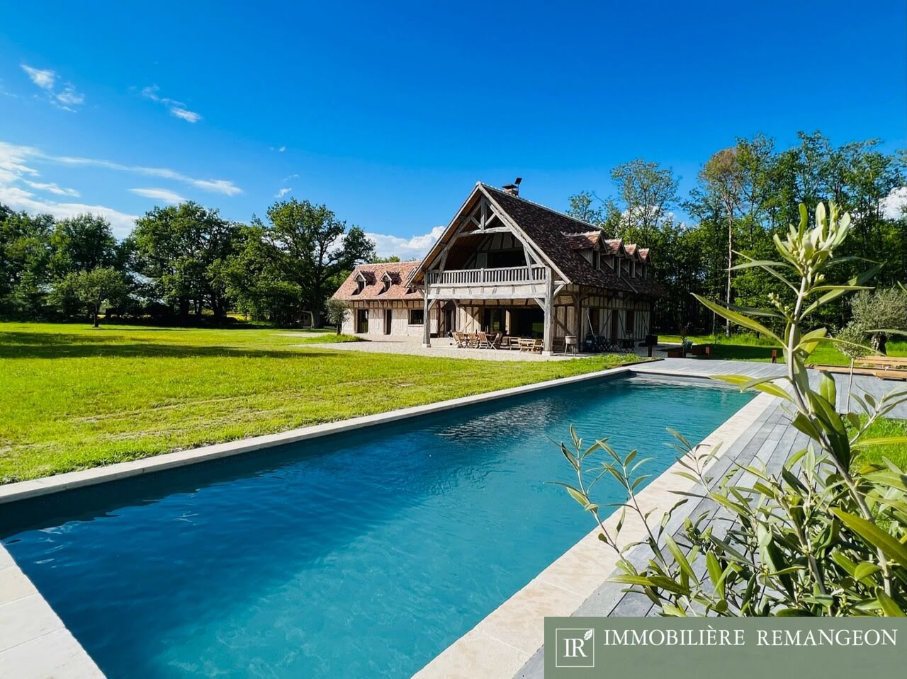 Casa de 6 dormitorios en Lamotte-Beuvron, France No. 216080