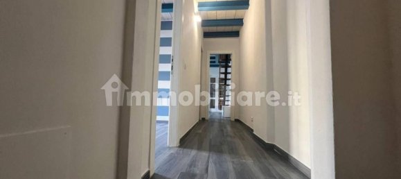 5 rooms House in Carrara, Italy No. 50918 10