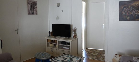 3 bedrooms Building in Beziers, France No. 361651 3