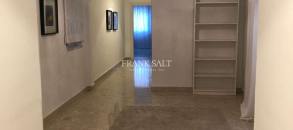 3 bedrooms Apartment in Sliema, Malta No. 8918 10