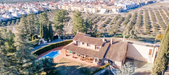 Дом с 8 спальнями в Альболоте, Испания № 170019 21