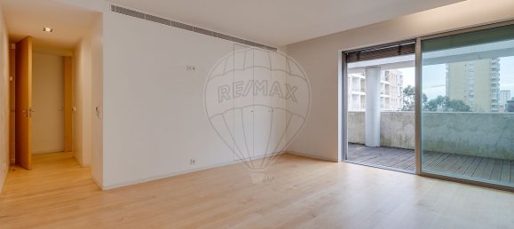 1 غرف نوم شقة في Porto, Portugal رقم 9855 24