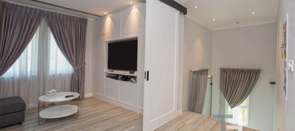 Вилла с 3 спальнями в Jumeirah Park, ОАЭ № 30543 16