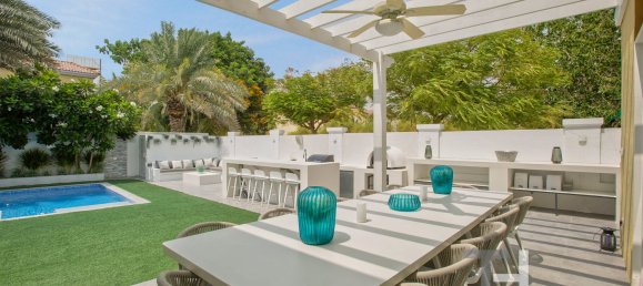 Вилла с 3 спальнями в Jumeirah Park, ОАЭ № 30543 12